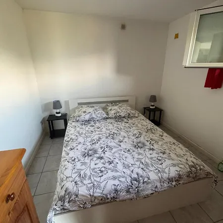 公寓 Rez De De 45 M2 Calme Et Fleuri *