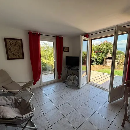 דירה Rez De De 45 M2 Calme Et Fleuri *